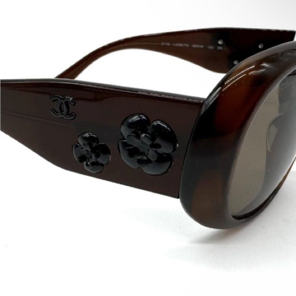 Chanel 5113 538/73 Sunglasses Transparent Brown with Black Camellia Flowers - Picture 10 of 16